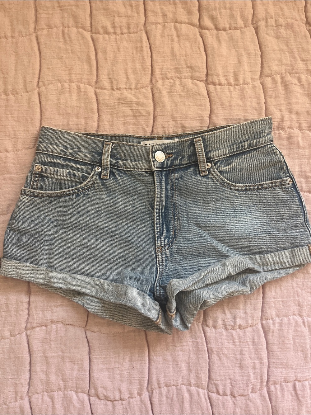 garage low rise cuffed denim shorts